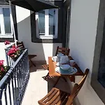 Apartment Madre Deus I Lissabon
